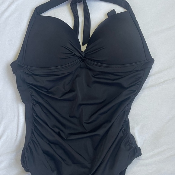 ⭐️EUC⭐️ VICTORIA SECRET SWIM - Picture 2 of 7